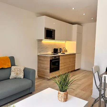 Rebeca - 4 Pers Standing - Hyper Centre -terrasse *